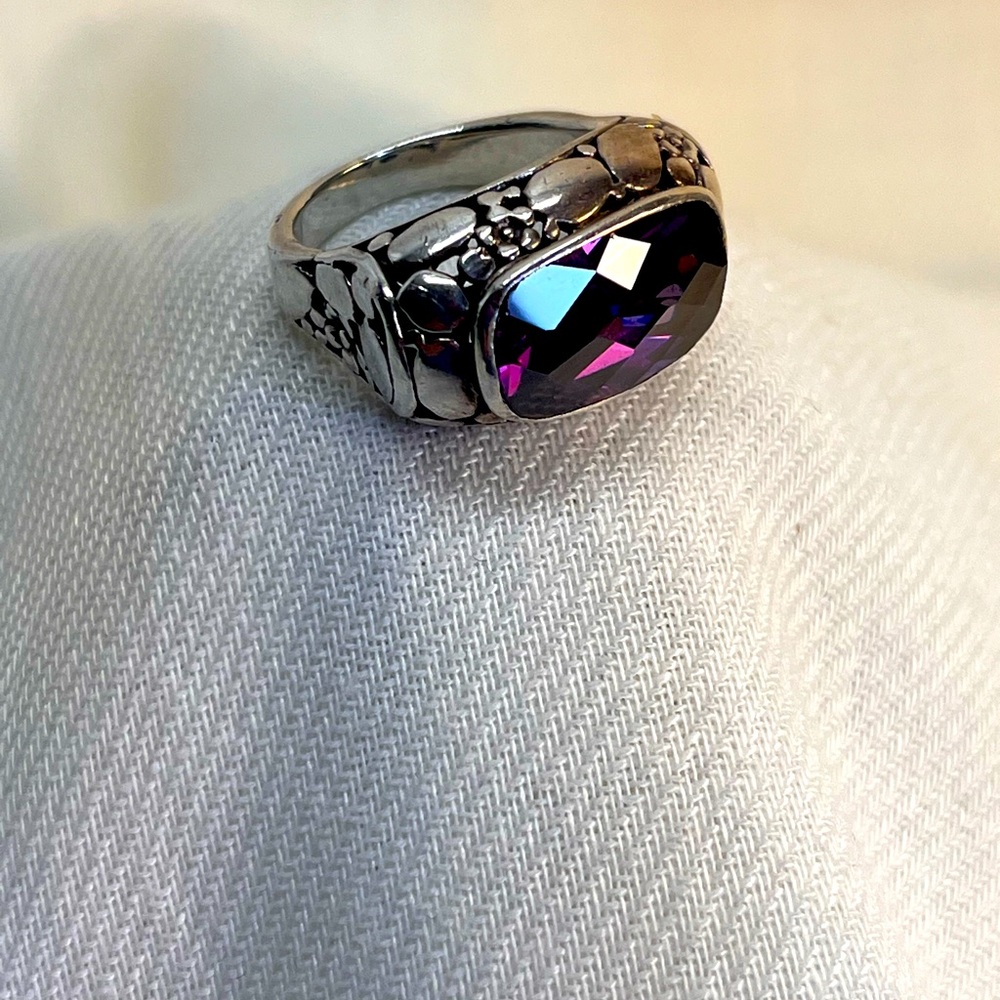 Vintage Sterling and Amethyst Ring sz 6